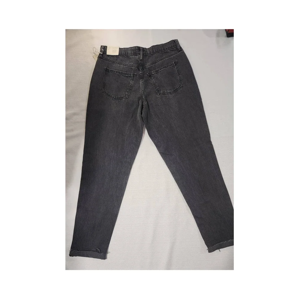 woman's boyfriend black jeans 26 waist universal thread